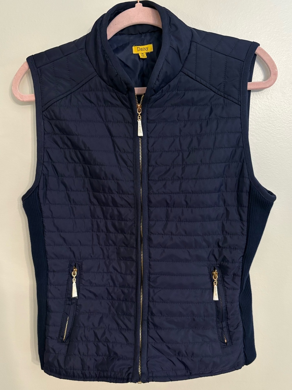 Daisy Navy Quilted Puffer Vest – Women’s Medium